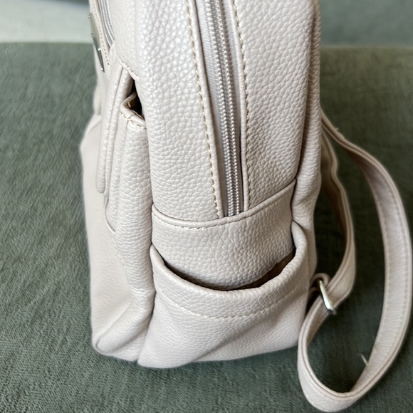 MultiSac Backpack Purse - Picture 3 of 9